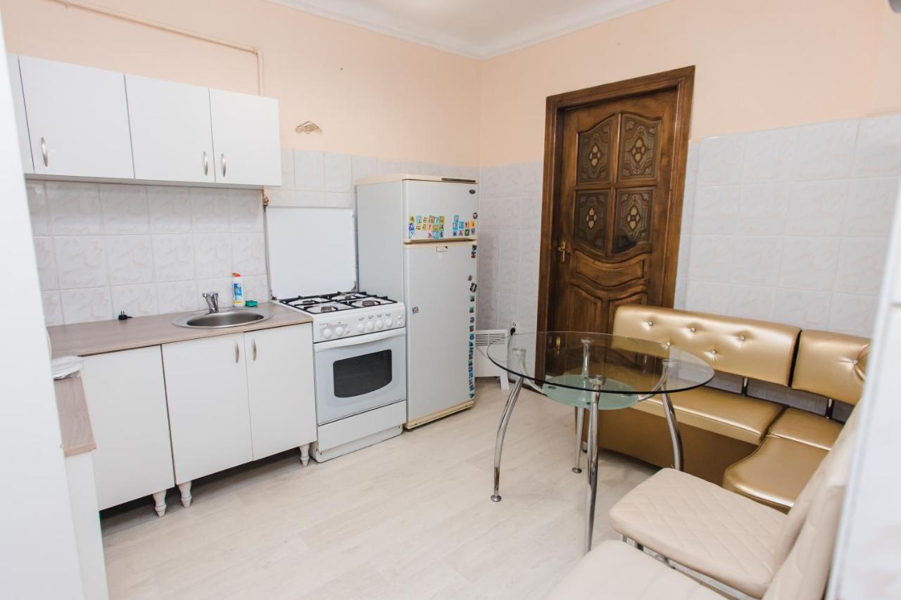 Mary Apartment Lviv Luaran gambar
