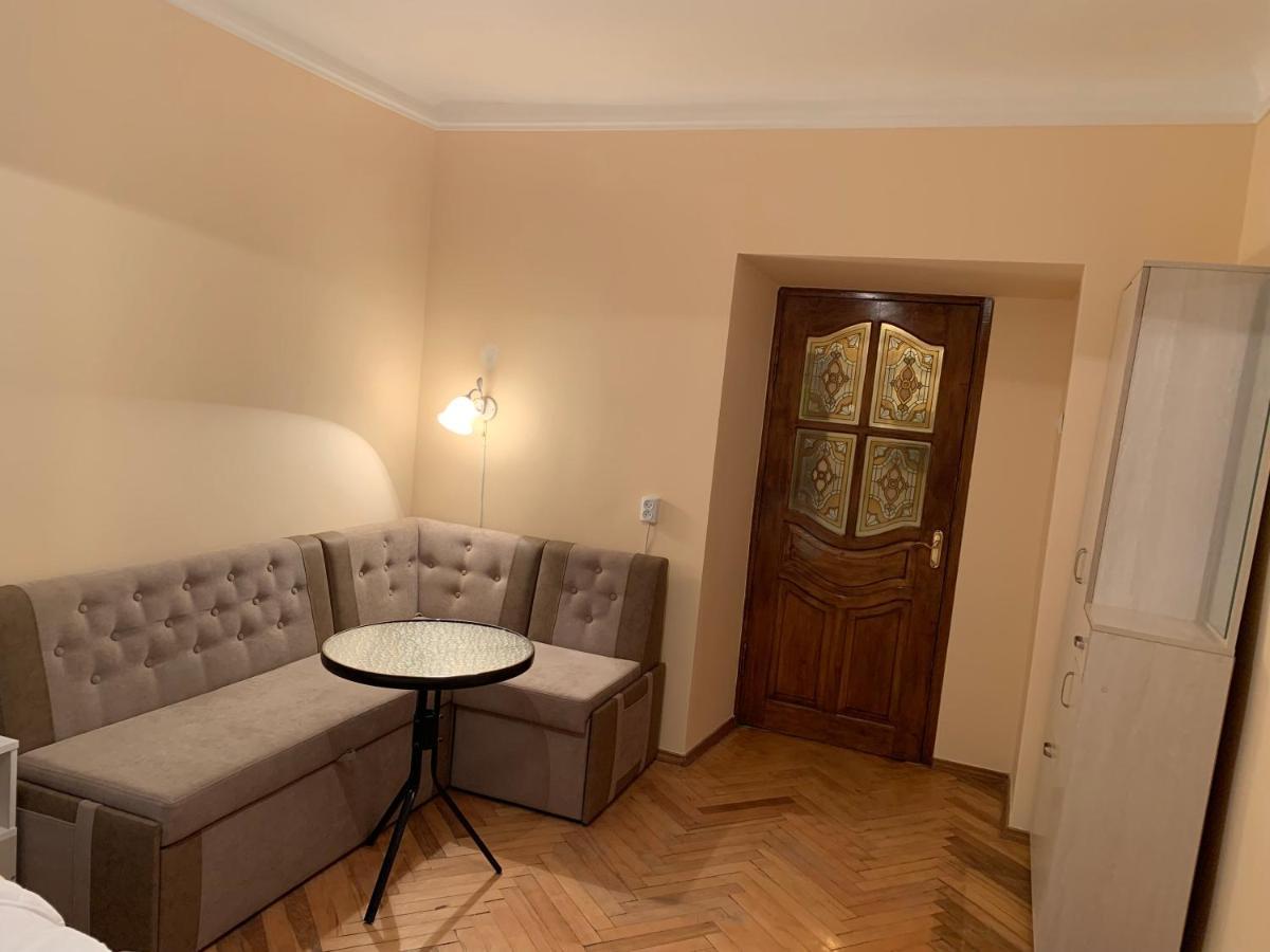 Mary Apartment Lviv Luaran gambar