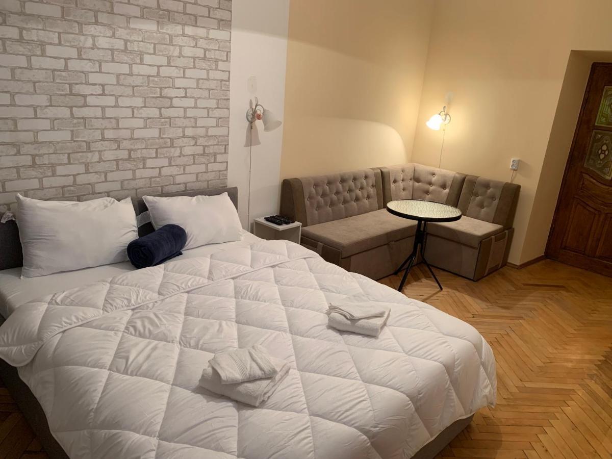 Mary Apartment Lviv Luaran gambar